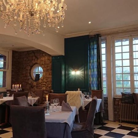 Logis Hotel Restaurant L'Auberge Normande Καραντάν Εξωτερικό φωτογραφία