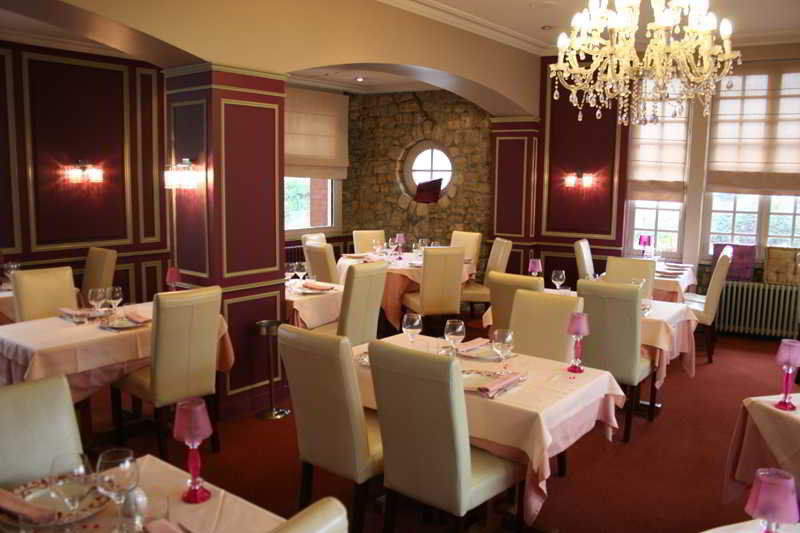 Logis Hotel Restaurant L'Auberge Normande Καραντάν Εξωτερικό φωτογραφία